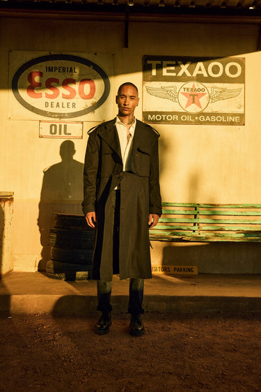 CONVERTIBLE RELAXED FIT UNISEX TRENCHCOAT